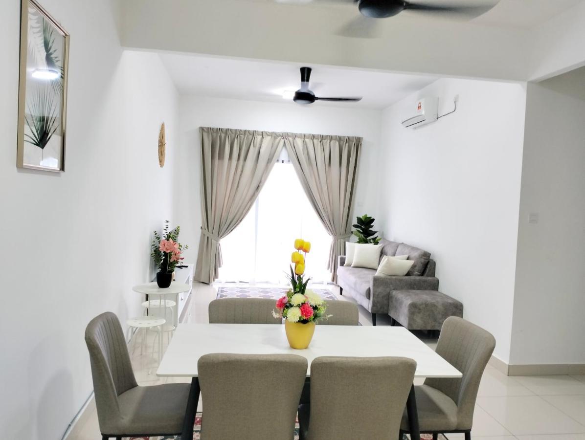 D'Medina @ Icon Residence كُوالا تيرينغانو المظهر الخارجي الصورة