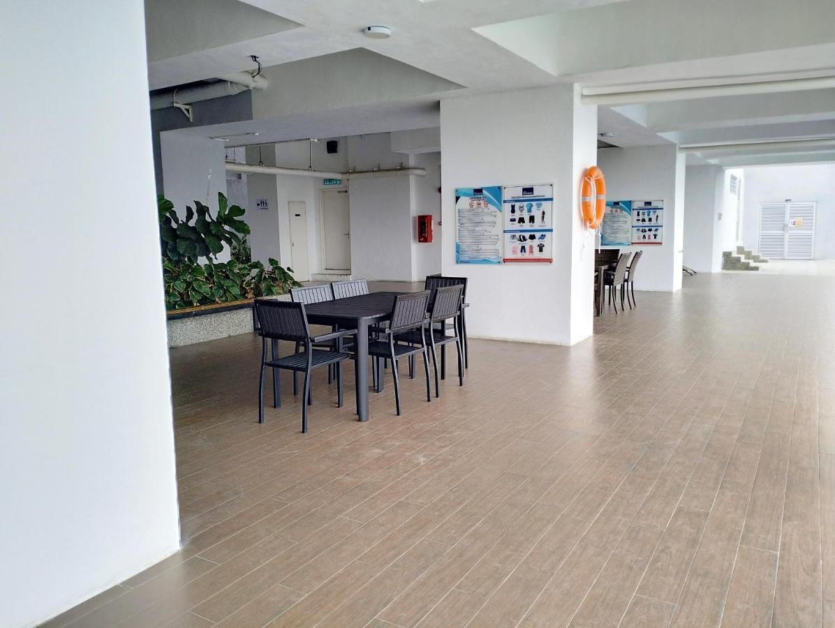 D'Medina @ Icon Residence كُوالا تيرينغانو المظهر الخارجي الصورة
